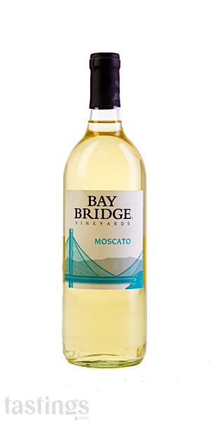 Bay Bridge Vineyards NV White Moscato California USA Wine Review | Tastings